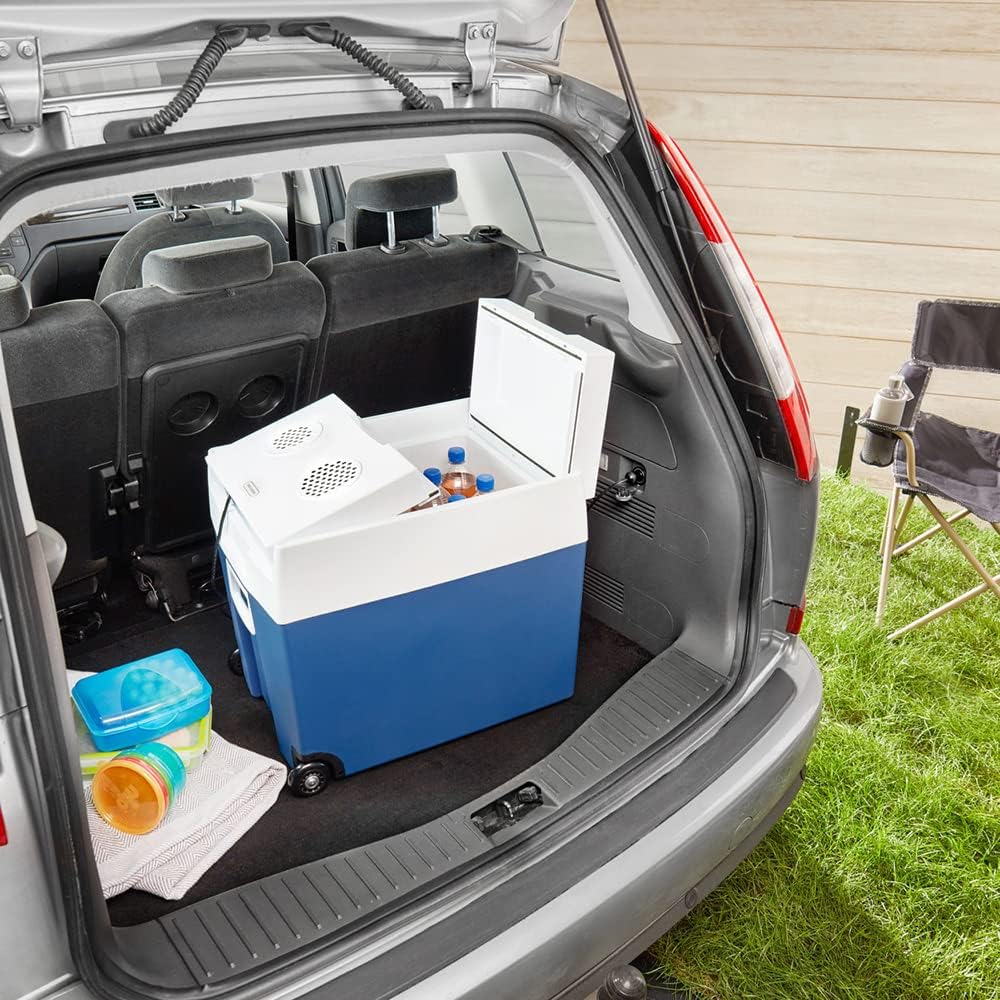 Mobicool MT48W AC/DC - elektrische Kühlbox mit Rollen passend für eine komplette Getrnkekiste / Bierkiste, 48 Liter, 12 V und 230 V für Auto, Lkw, Boot, Reisemobil und Steckdose, Blau